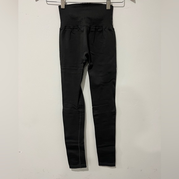 FP Movement x The Class leggings - Picture 4 of 5